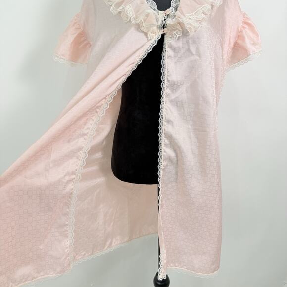 Vintage Jaclyn Smith Peignoir Robe Size M Pink Satin Ruffle Lace Dainty Delicate - Picture 4 of 7
